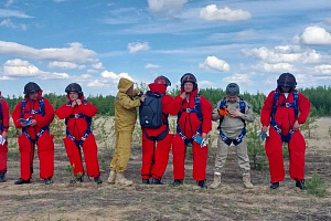 2 июня в посёлке Игрим прошёл заключительный этап воздушной тренировки парашютистов-пожарных