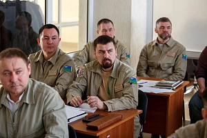 Будни лётчиков-наблюдателей Авиалесоохраны Югры за партой