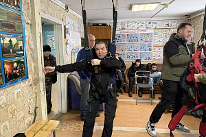 Парашютисты-пожарные Белоярского авиаотделения готовятся к сезону:
